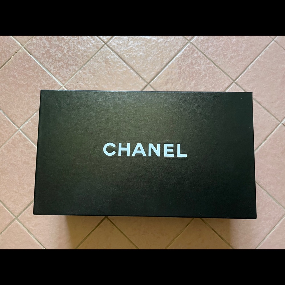 CHANEL Shoe Box
